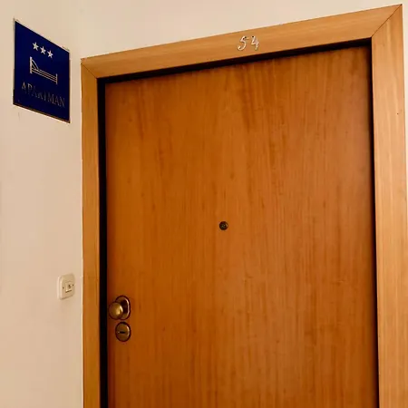Ivan Centar דירה